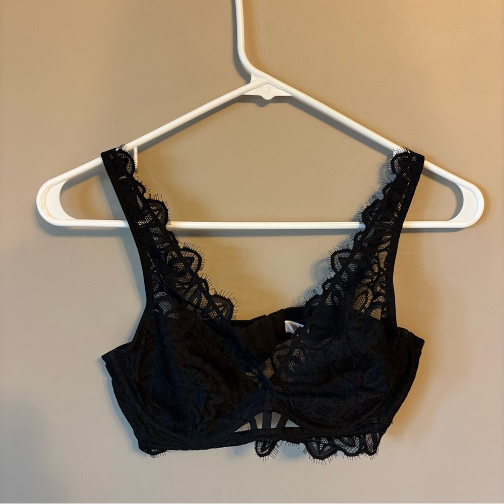 VS Pink Bralette